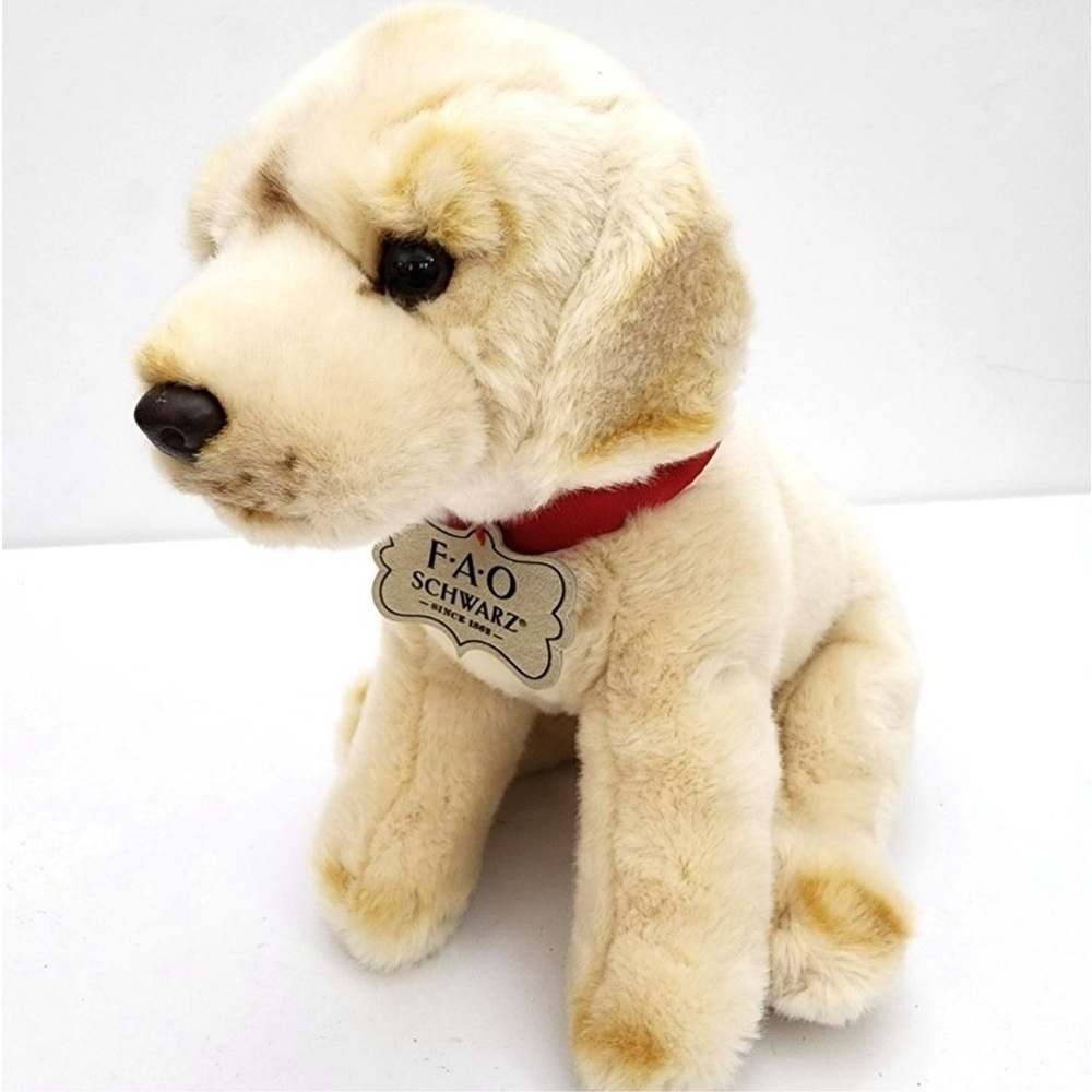 FAO Schwarz Stuffed Dog 2018 Yellow Labrador puppy 🐶 stuffie animal 10in